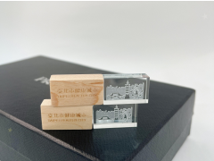 S800 薄型木蓋水晶隨身碟 | Crystal style usb flash drive with wooden cover |
